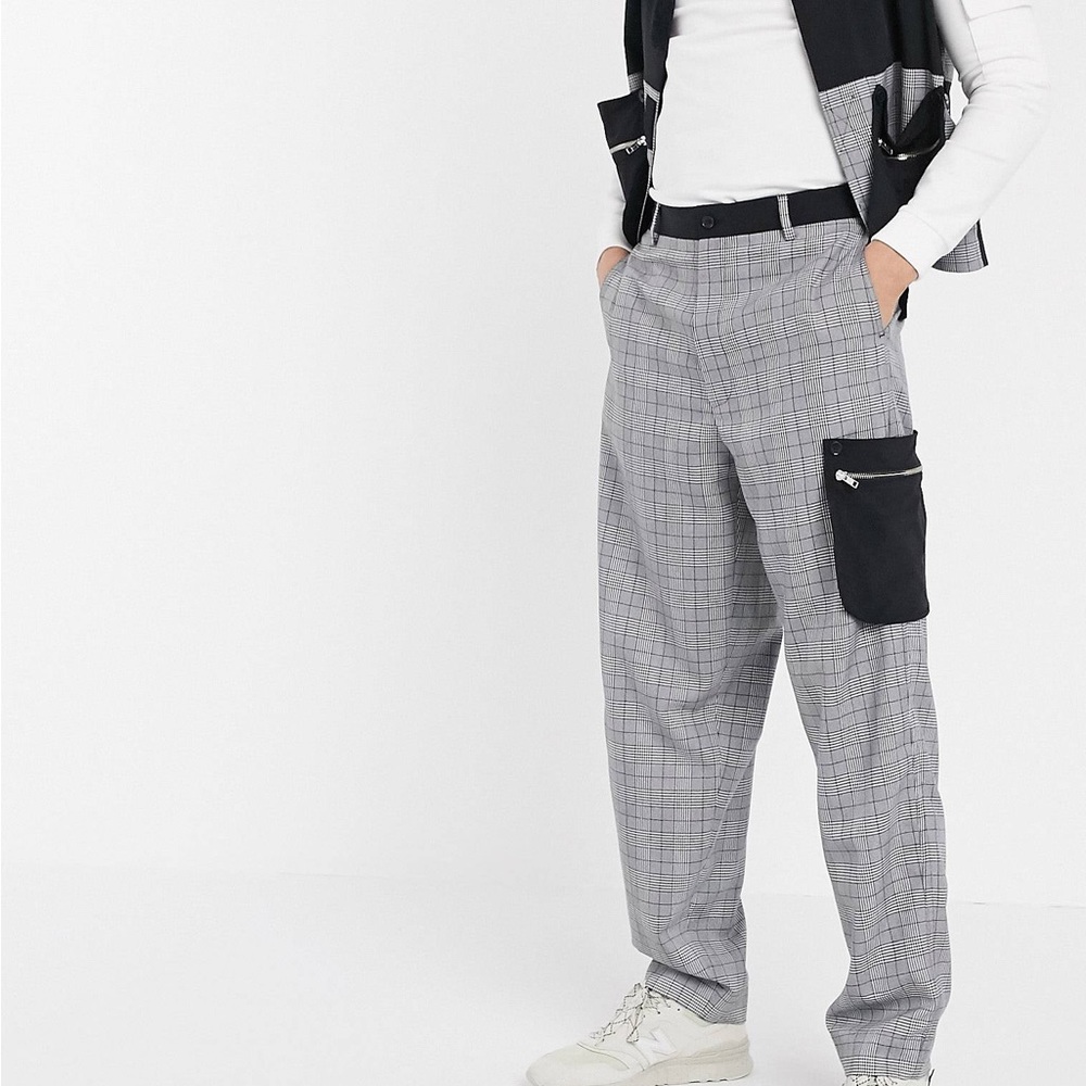 Noak wide leg pants check without the contrast pockets in Stock picture Like New